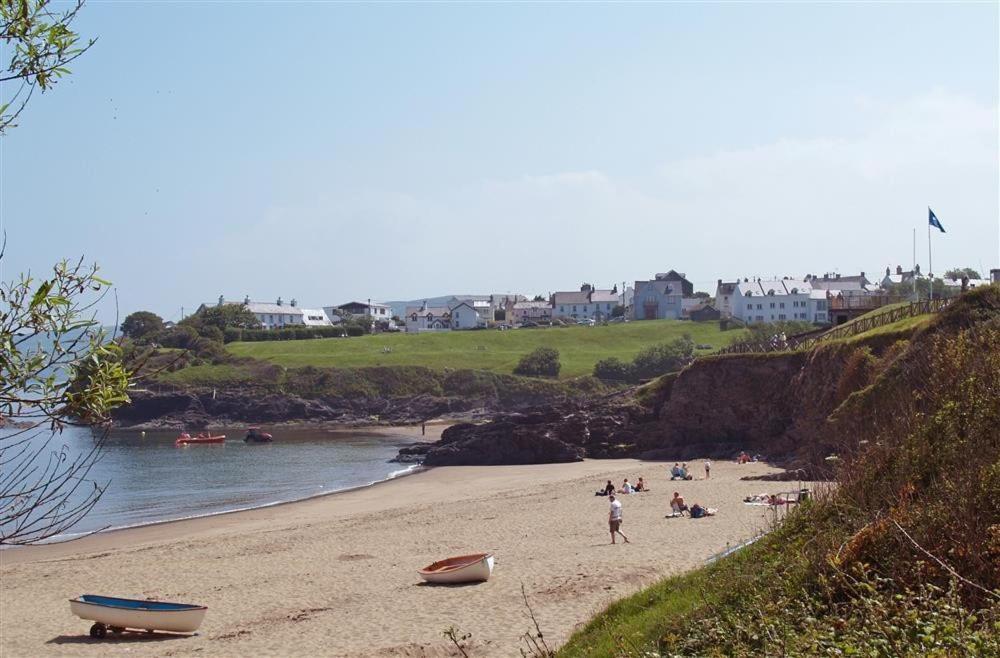 Beach Retreat 阿博波恩 外观 照片